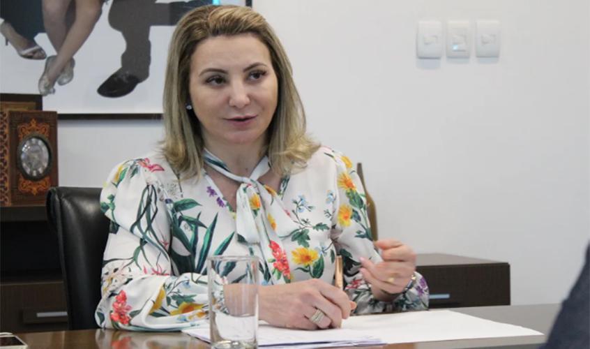 Deputada Jaqueline Cassol garante novos veículos para Emater- RO