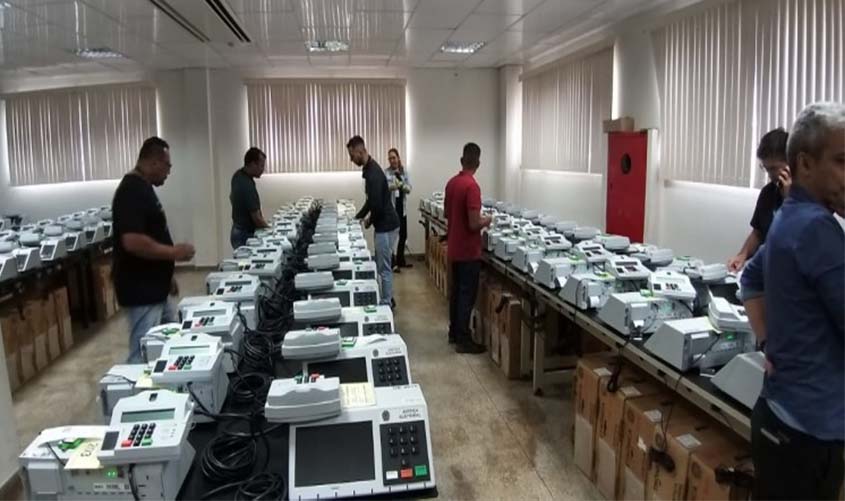 Dados conferidos, inseridos e urnas lacradas para eleições de domingo