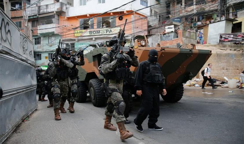 Projeto enquadra como legítima defesa a reação de policial a 'injusta agressão'