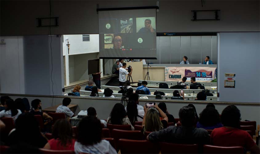 Última mesa de debates do CANOAR discute produção audiovisual na Amazônia
