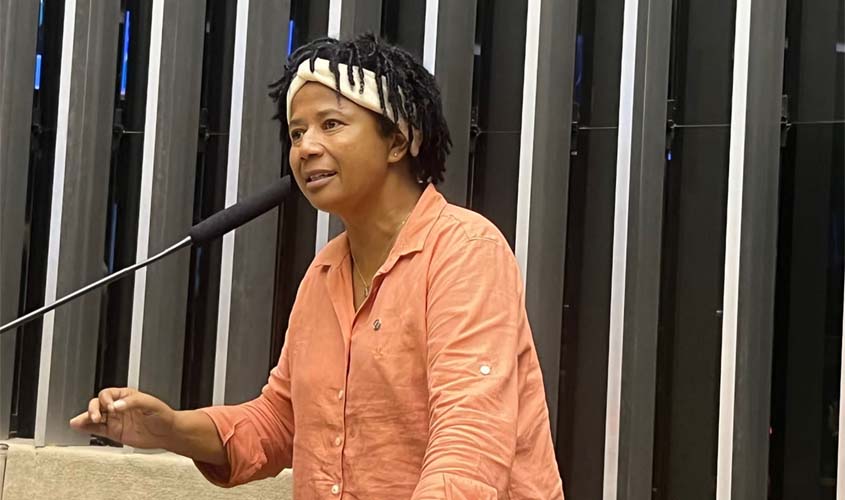 Deputada Sílvia Cristina volta a exigir respeito das empresas aéreas com a população de Rondônia