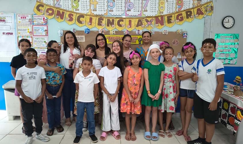 Escolas municipais celebram Dia da Consciência Negra