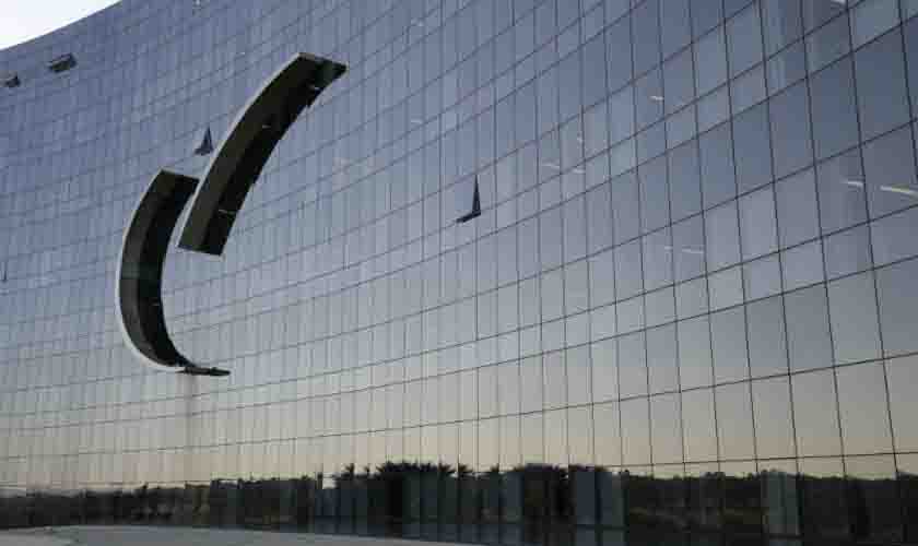 Nova fase de retomada do trabalho presencial começa em 1º de fevereiro