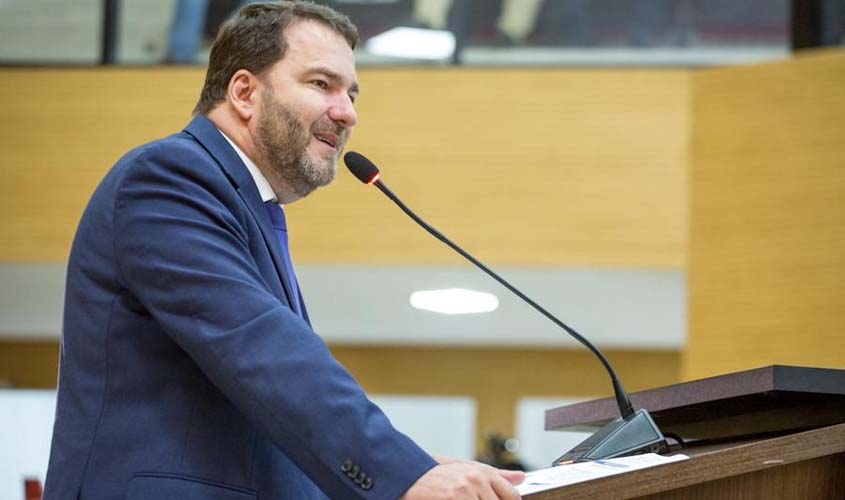 Empenhado: R$ 310 mil para a compra de caminhão pipa para a prefeitura de Ariquemes