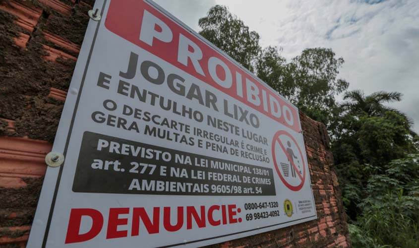 Prefeitura instala placas de orientação em Área de Preservação Permanente no bairro Aponiã