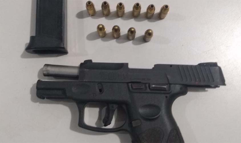 Polícia Militar apreende mais uma arma de fogo e conduz um suspeito