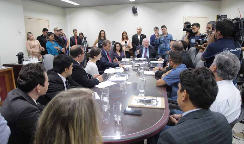 Com intervenção da Prefeitura, greve do transporte coletivo é encerrada em Porto Velho