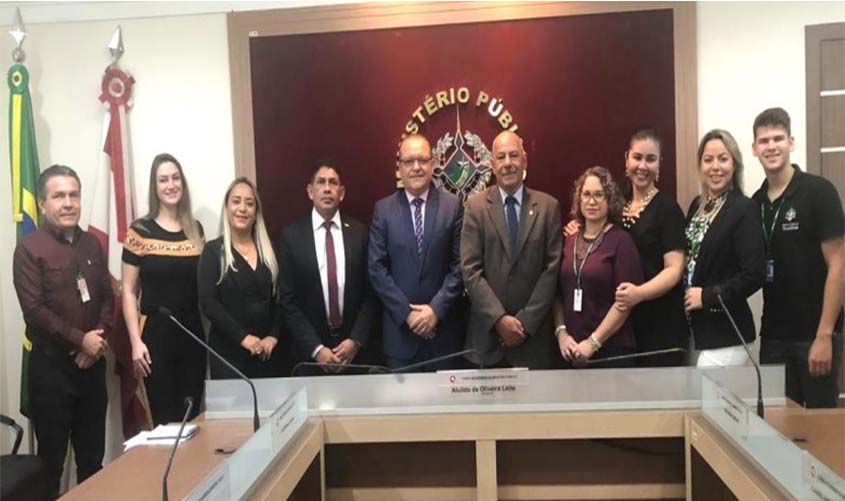 Ouvidoria fortalece parceria com MP contra a corrupção