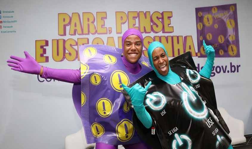 Saúde lança campanha para conter avanço do HIV entre homens jovens