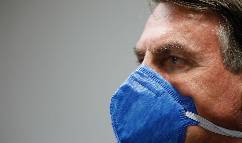 Bolsonaro anuncia suspensão de dívidas e ajuda financeira a estados