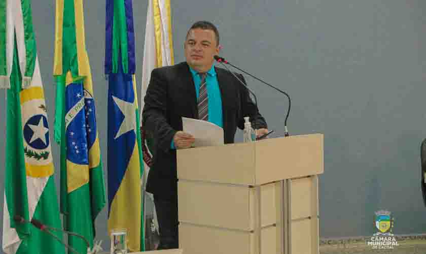 “Alunos da zona rural de Cacoal estão sem transporte escolar”,  afirma vereador