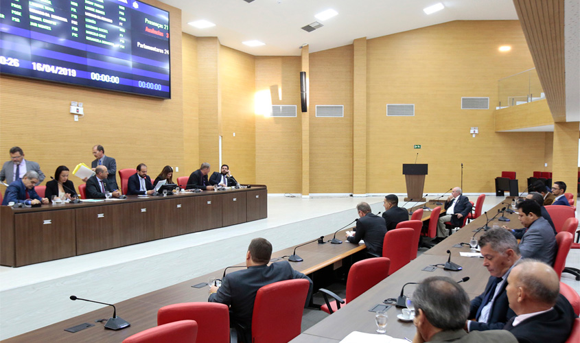 Por falta de compromissos com Porto Velho, Assembleia Legislativa reavalia projeto de expansão das usinas do Madeira