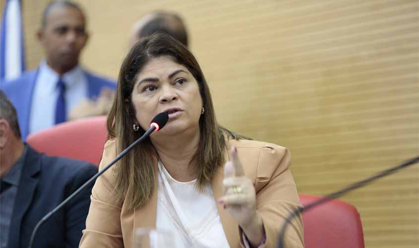 Cássia Muleta pede autorização do DNIT para implantação de ponte provisória na RO-459