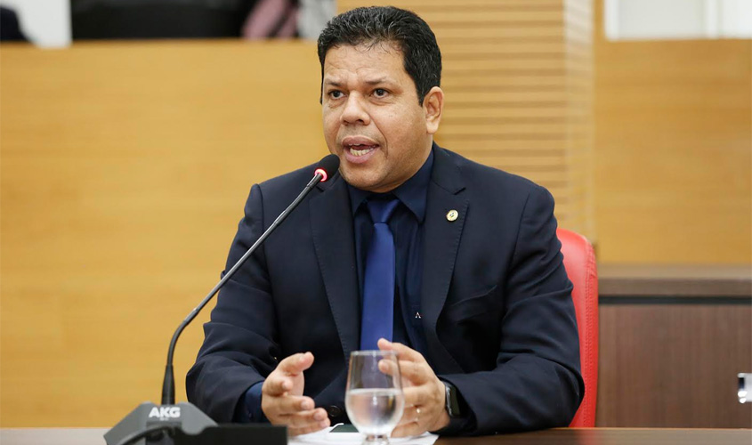 Jair Montes requer informações sobre custos para realização da Rondônia Rural Show