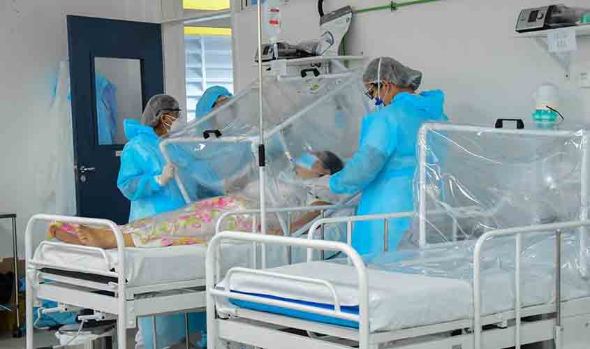 Senadores defendem votação de projeto que fixa piso salarial para enfermeiros