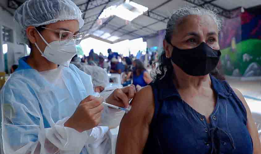 Imunização contra a Covid-19 segue neste sábado com dois pontos de vacinação em Porto Velho