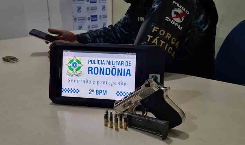 PM prende indivíduo que estava manuseando pistola dentro de casa