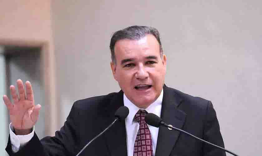 Jesualdo, Crispin e dona Joliane: corrigindo erros e esquecimentos