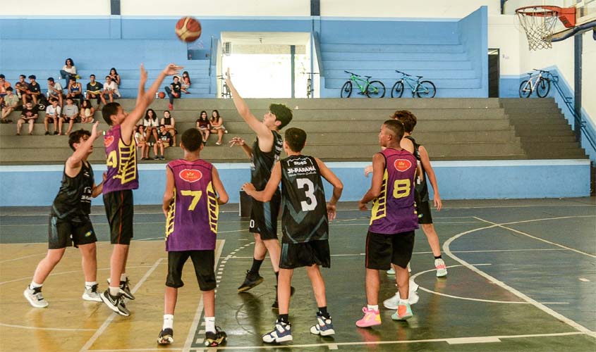 Prefeitura realiza Torneio de Base de Basquetebol