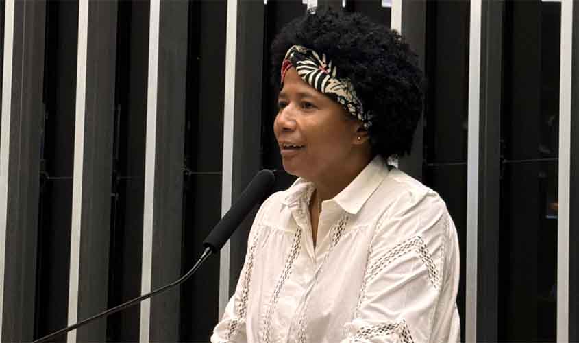 Sílvia Cristina pede ajustes na regulação e se coloca à disposição para apoiar descentralização da saúde