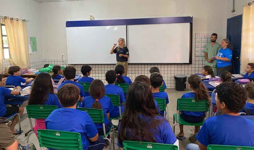 Atividades de educação ambiental com foco em recursos hídricos e prevenção às queimadas são promovidas pelo governo de RO