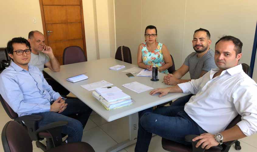 Parceria entre Semusa e Ifro busca melhorias na manutenção elétrica de Upas