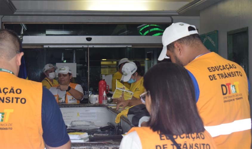 Ação educativa 'Motorista Camarada' é intensificada pelo Detran Rondônia, em Porto Velho
