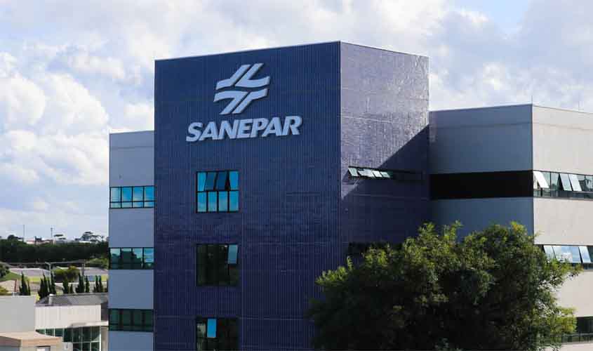 Técnico de empresa pública demitido ao se aposentar consegue reintegração