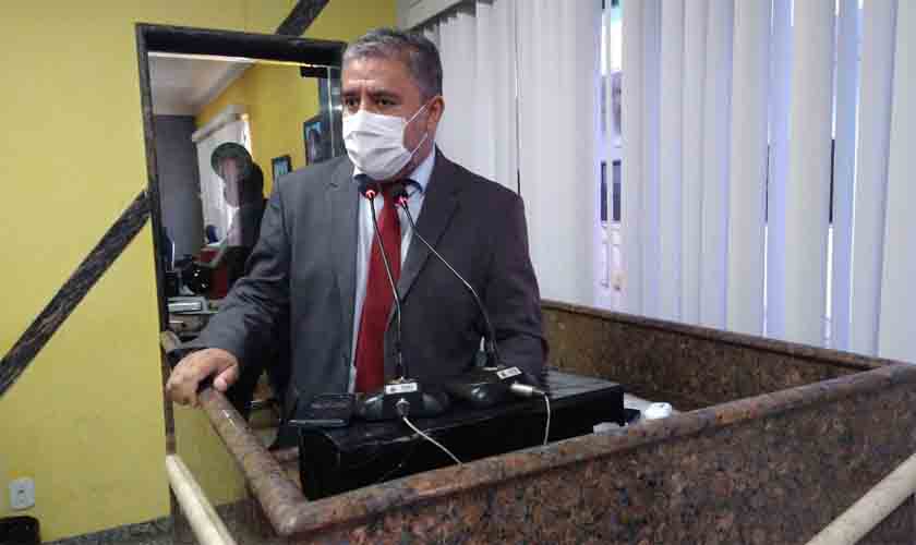 Vereador Fogaça quer que bancos façam provas de vida a idosos na região do Baixo Madeira