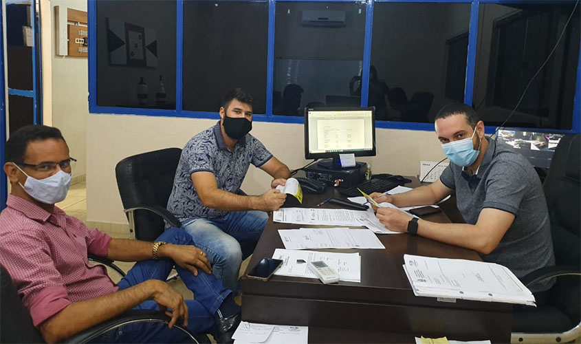 Nim Barroso e Joziel Carlos de Brito propõem que recursos da pandemia sejam utilizados para reparo em aparelho de tomografia