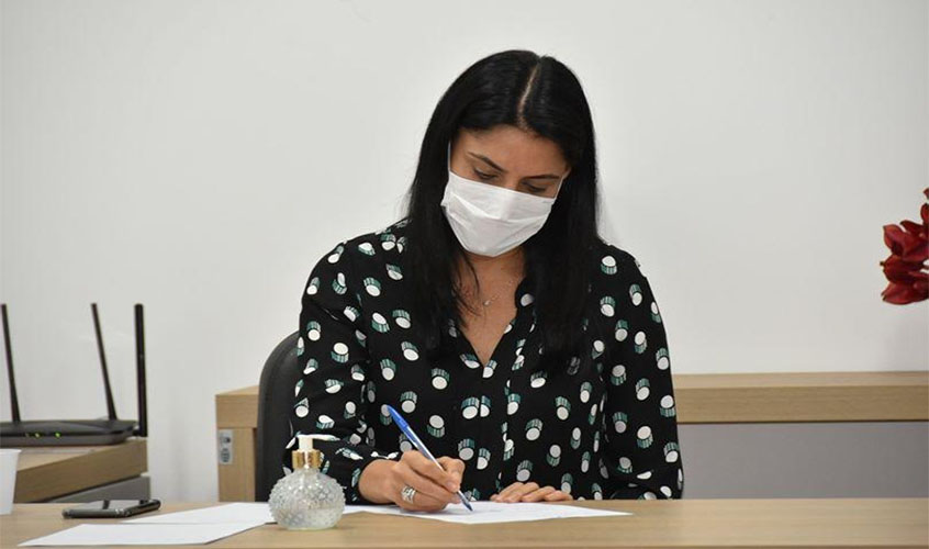 Prefeitura de Cacoal e Sindicato dos Servidores fecham acordo e horas extras serão pagas a partir do dia 1º de agosto