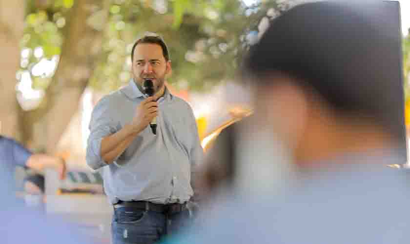 Presidente Alex Redano anuncia convênio de R$ 1 milhão para recuperação de estradas em Vale do Anari