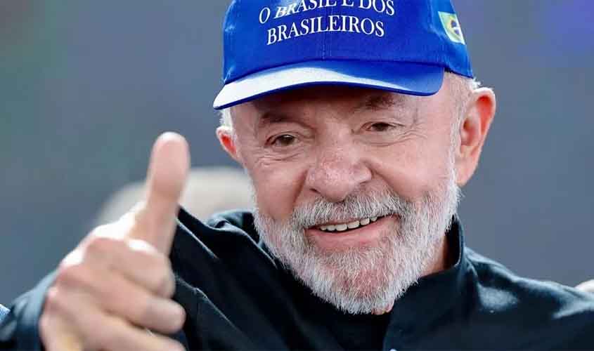 Unir o Brasil contra os traidores da pátria