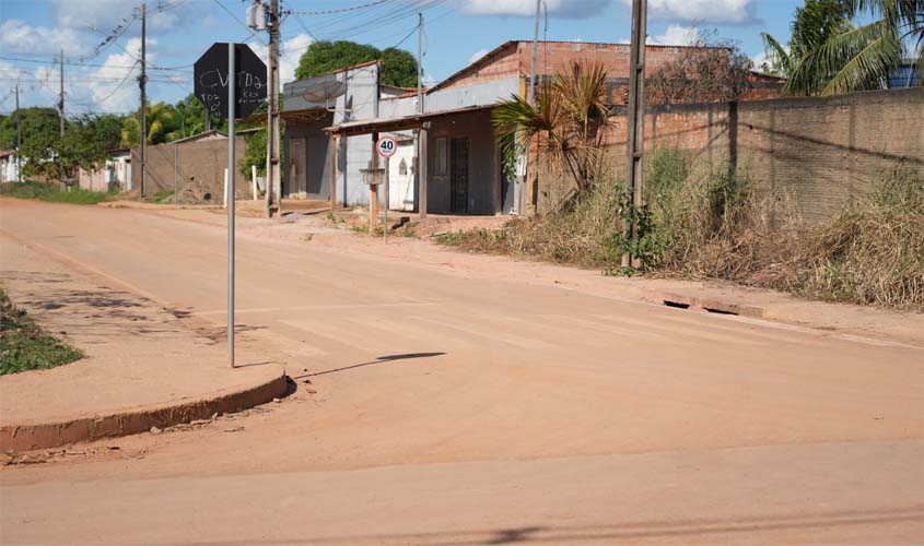 Asfalto impulsiona pequenos negócios no bairro Planalto