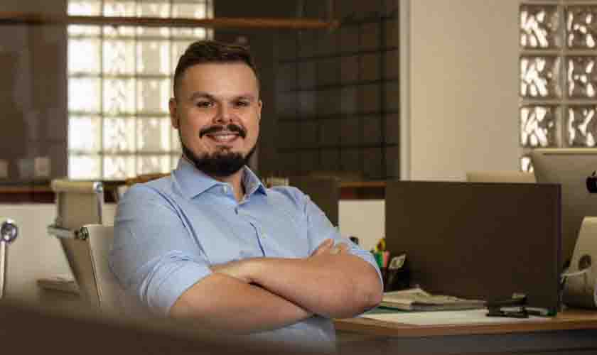 Jovens advogados e advogadas enfrentam falta de experiência e alta concorrência para entrar no mercado de trabalho