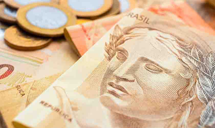 Justiça gratuita não afasta condenação de vendedora ao pagamento de honorários