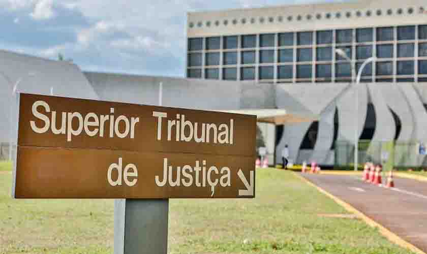 Sexta Turma mantém dados compartilhados pelo Coaf em ação penal contra ex-conselheiro do Carf