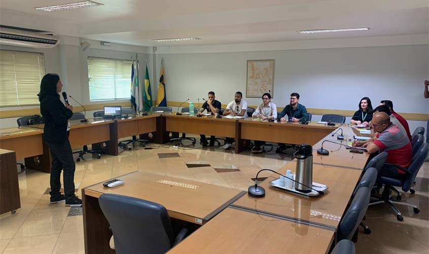 Cremero promove curso de atualização sobre processos licitatórios para departamentos internos  
