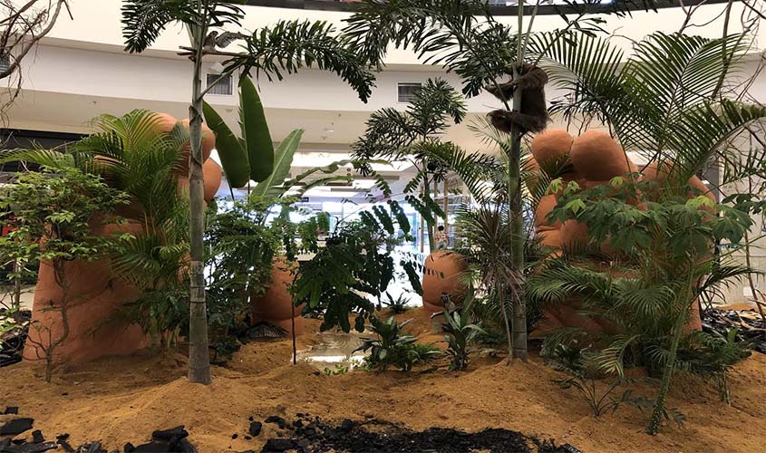 Porto Velho Shopping realiza exposição em tamanho real 'Amazônia em Nossas Mãos'