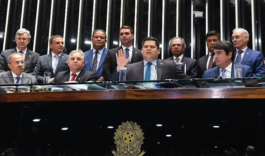 Reforma da Previdência: como votaram os senadores, com relação ao texto principal, em segundo turno