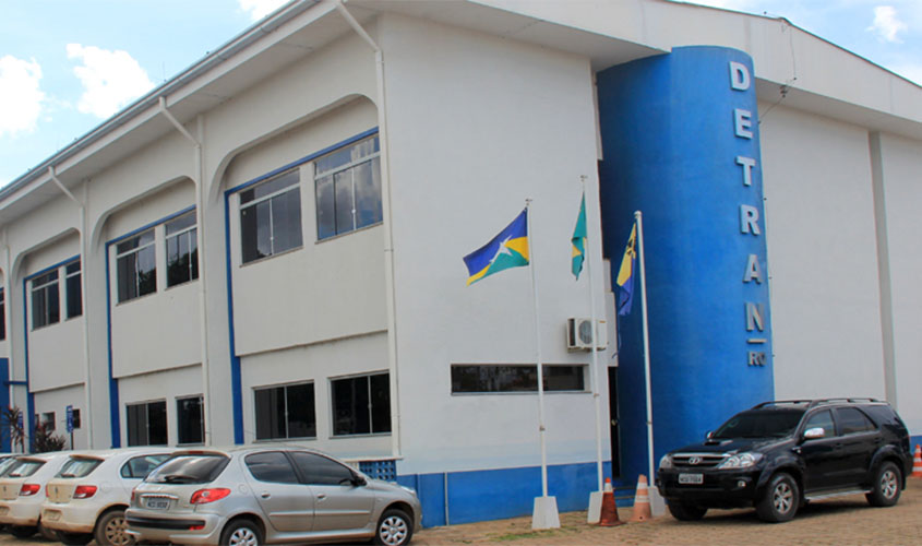 Detran irá homenagear servidores e autoridades nesta quinta-feira