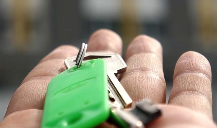 Apartamento adquirido de boa-fé por artista plástica é liberado de penhora 