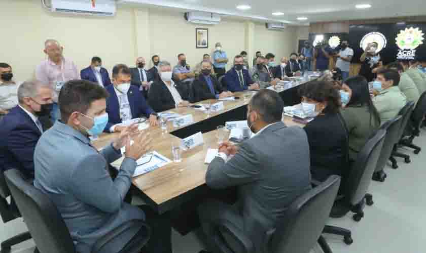 Rondônia participa de encontro para debater estratégias de segurança na fronteira