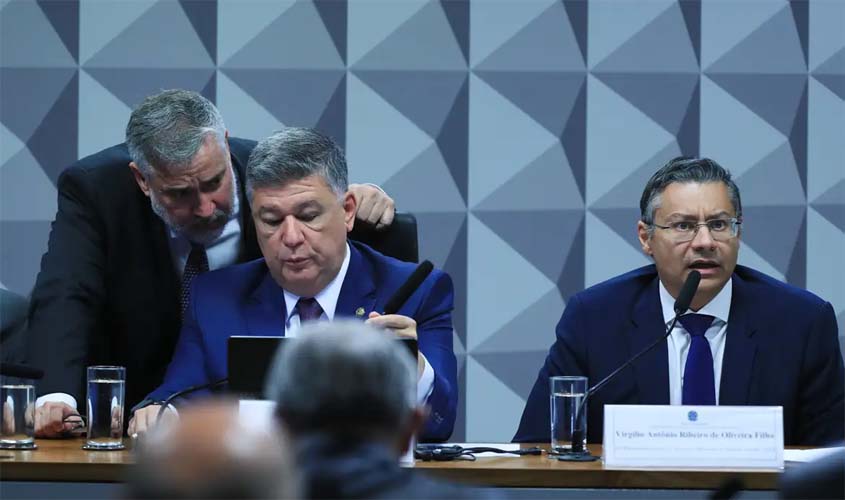 Ex-procurador do INSS não responde relator na CPMI