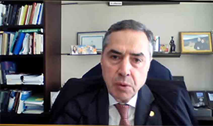 Ministro mantém prisão domiciliar de Marcos Valério