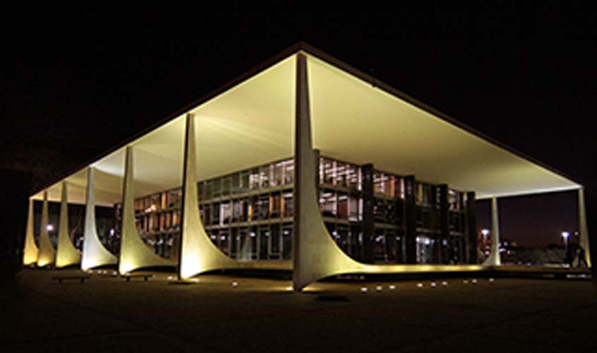 Cassada decisão sobre vínculo empregatício de ex-diretor da CBF