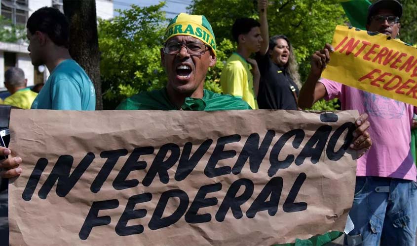 O Art. 142 não é maior que o Art. 60; ou a traição!