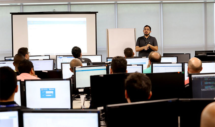 TI de tribunais recebe treinamento para atuarem no PJe