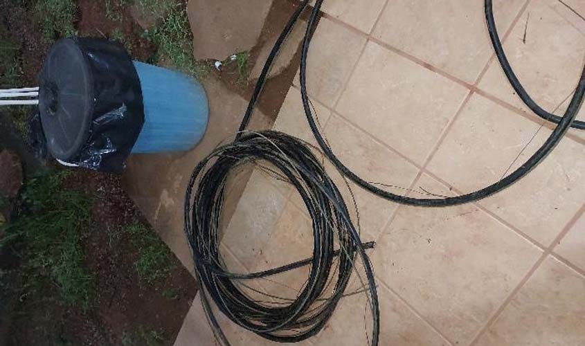 PM prende suspeitos de furto de cabos telefônicos
