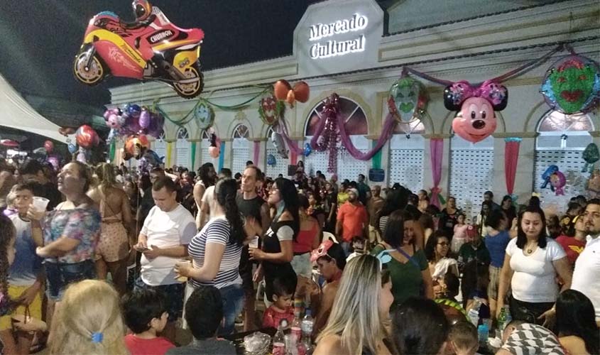 Por mais um ano, criançada se divertiu no Curumim Folia